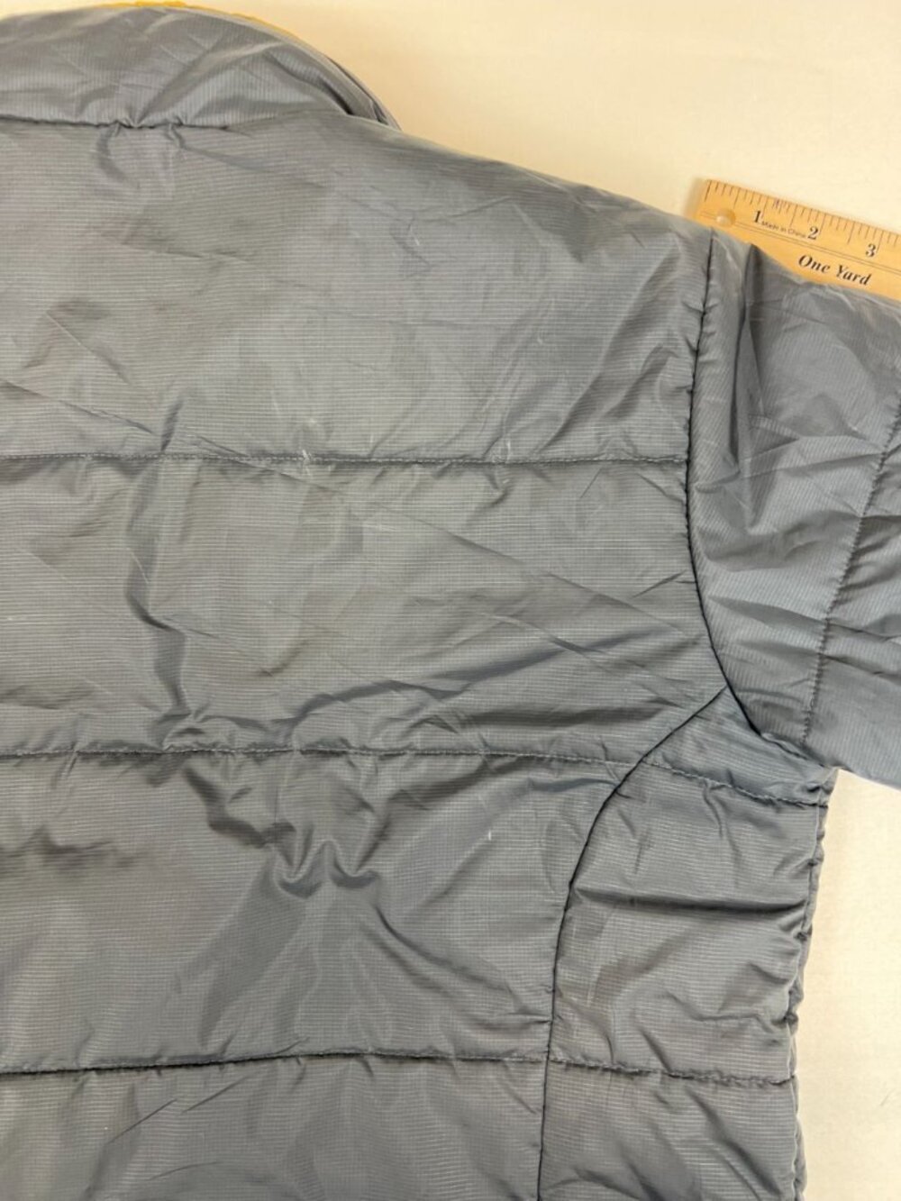 Patagonia Women's Puffer Jacket Small Grey Yellow Insulated - Picture 9 of 9